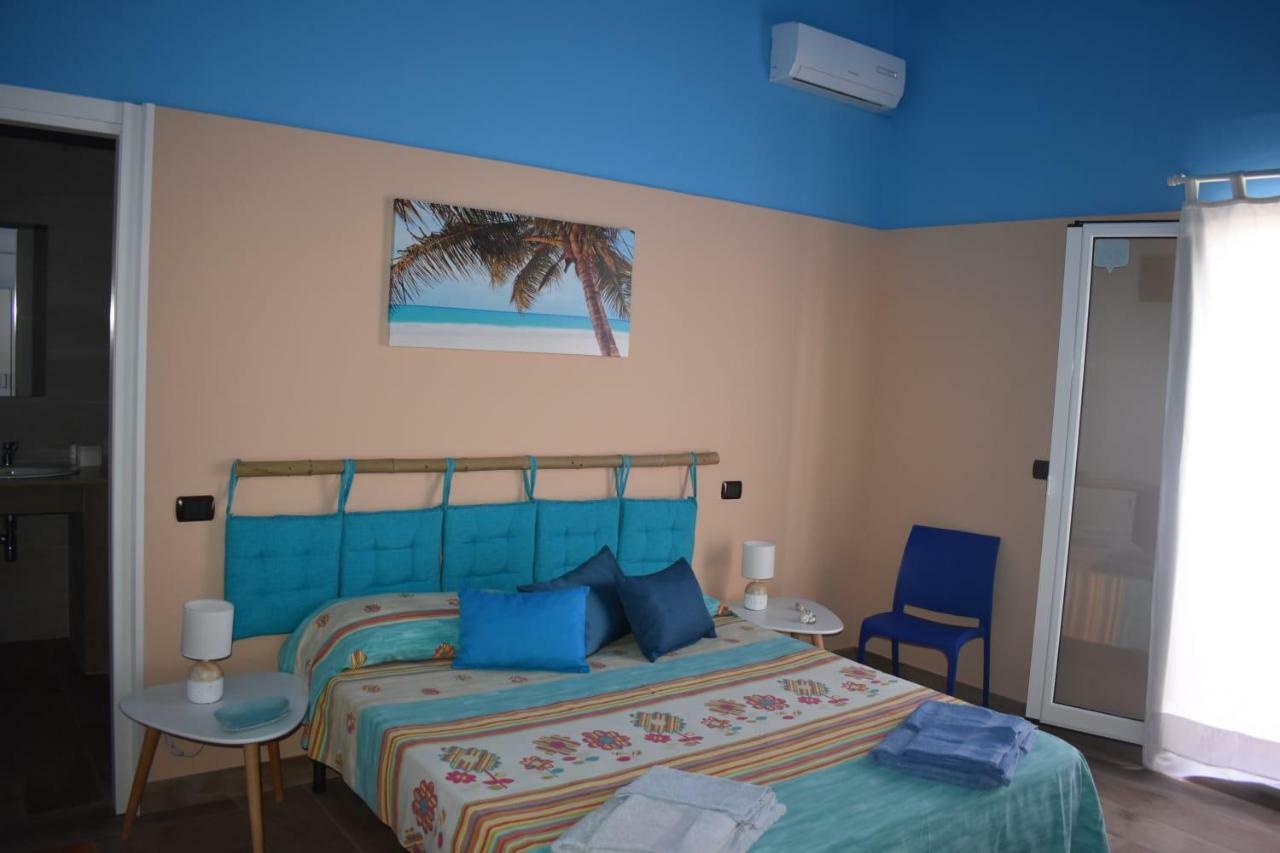 A Casa Di Vera Punta Secca Bagian luar foto