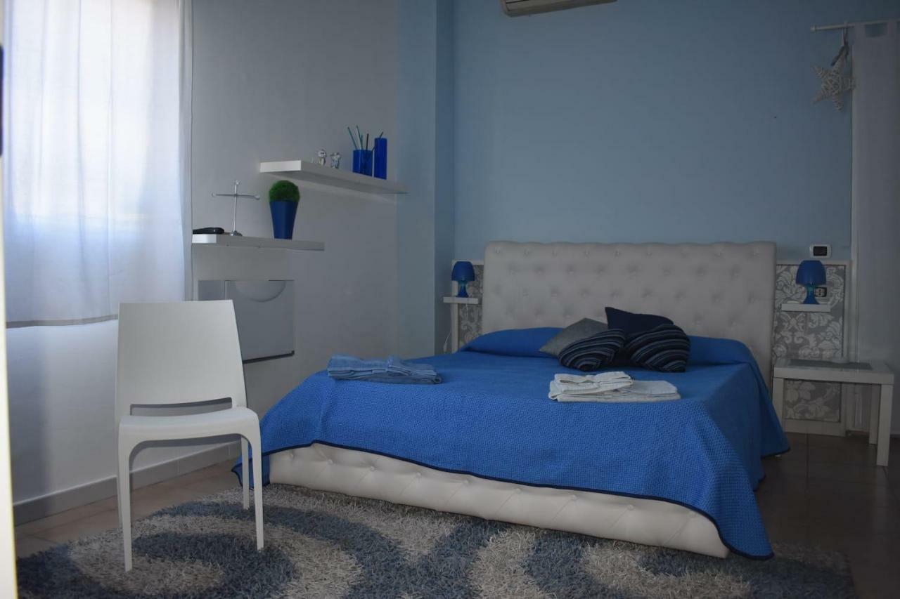 A Casa Di Vera Punta Secca Bagian luar foto